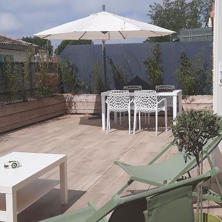 Studio Avec Terrasse Arles Exteriör bild