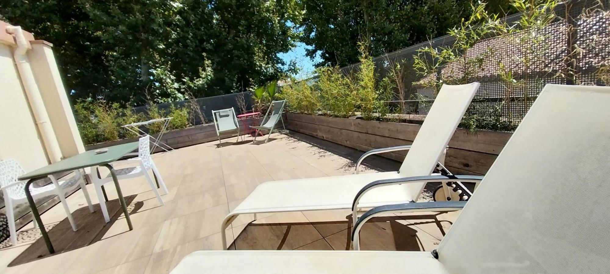 Studio Avec Terrasse Arles Exteriör bild